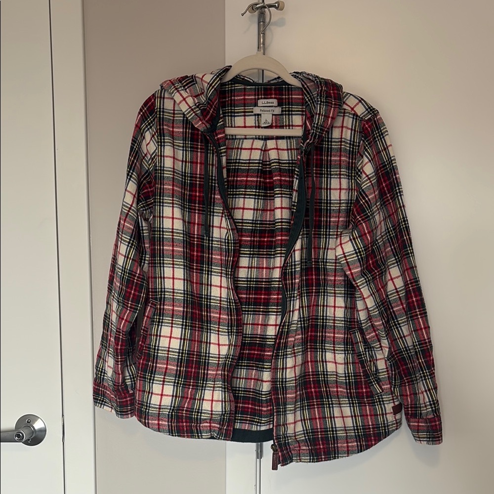 L.L. Bean Women's Scotch Plaid Flannel Shirt, Relaxed Zip Hoodie Size Large
